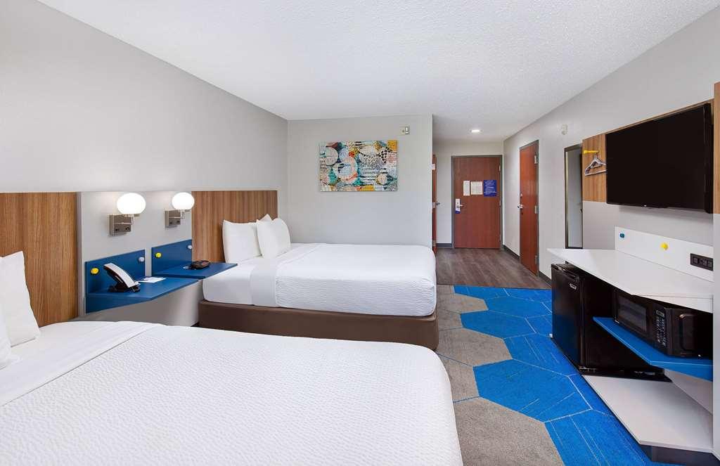Microtel Inn & Suites Columbus North Pokoj fotografie